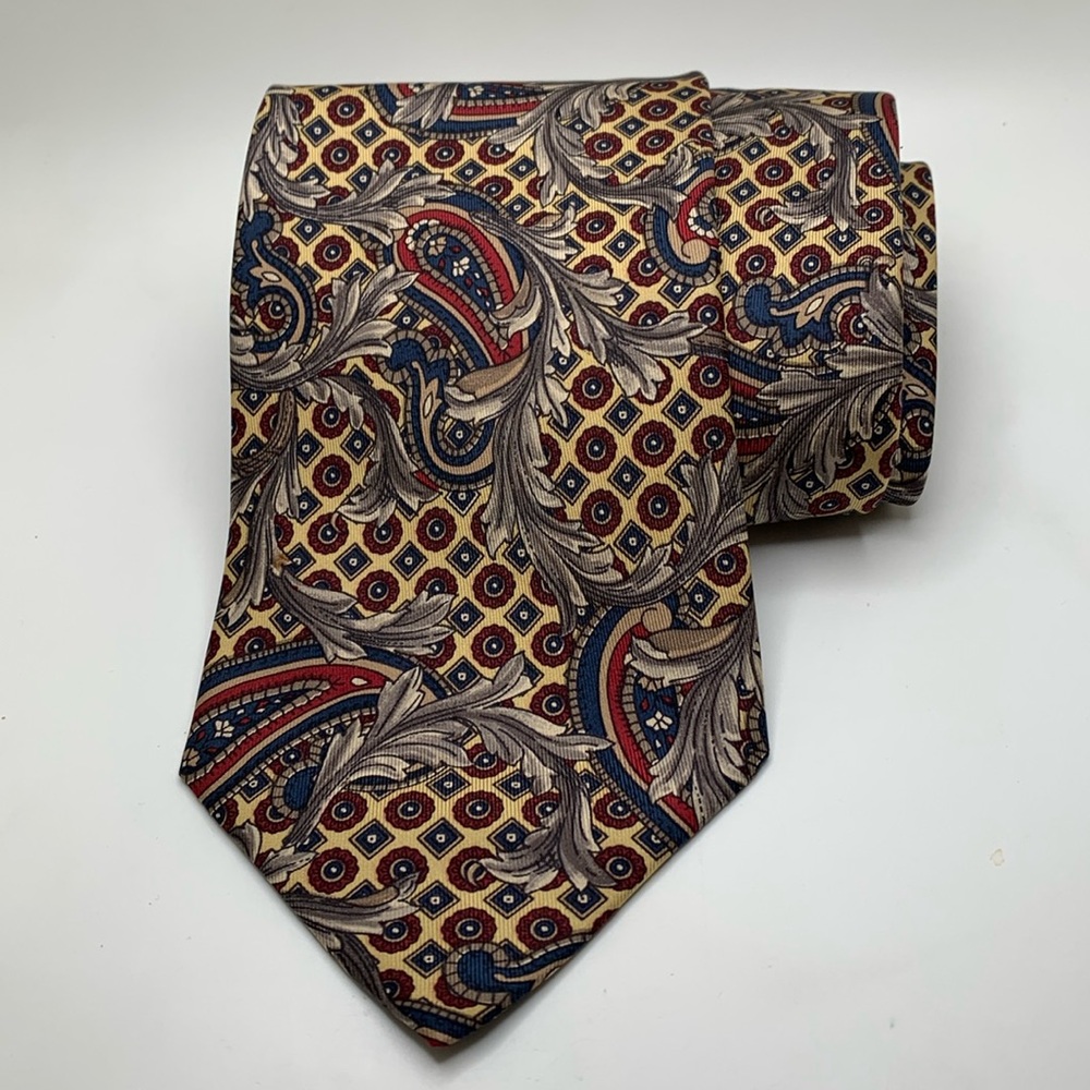 Amherst and Brock Reine Seide All Silk Paisley Design Tie EC